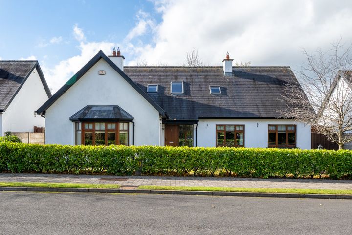 4 Deerpark, Clonminch Road, Tullamore, Co. Offaly, R35C6T8