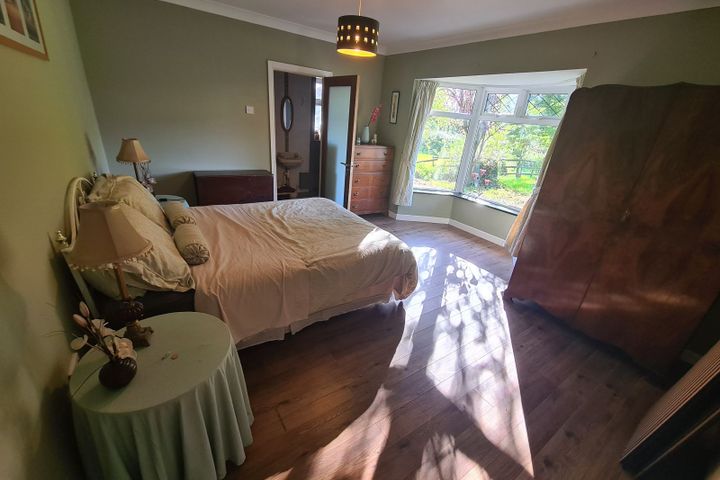 White Oaks,Ballina,Co. Tipperary, Birdhill, Co. Tipperary