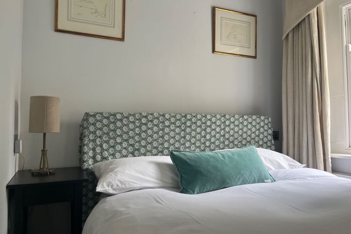 Saint John's Road, Sandymount, Dublin 4