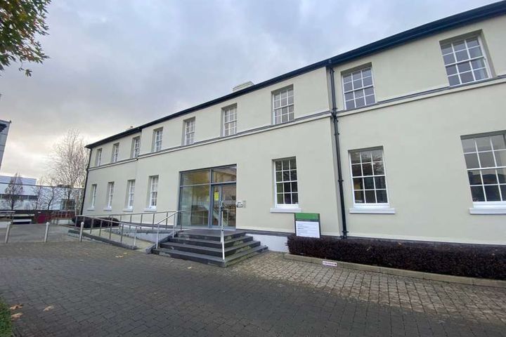 Unit B3, Emmet House, Barrack Square, Ballincollig, Co. Cork