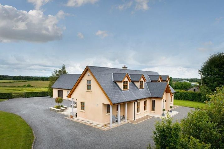 Lullymore West, Rathangan, Kildare, Kildare