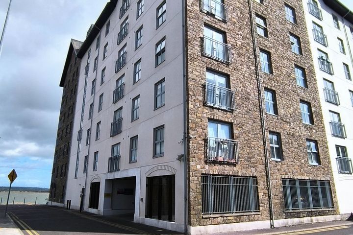 408 Pier Head Apartments, Store Street, Youghal, Co. Cork, P36YE61