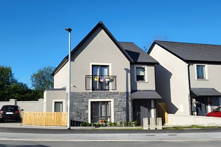 Cushina Avenue , Portarlington, Co. Laois