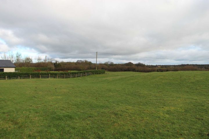 Circa 0.46 Acre site at Carrowgar, Quin, Co. Clare