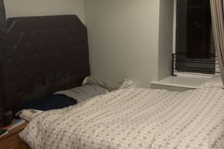 Apartment 42, The Pine, Winter Garden, Pearse Stre, Grand Canal Dock, Dublin 2