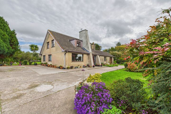Boobawn Cross, Labbacallee, Glanworth, Co. Cork, P51WFC3