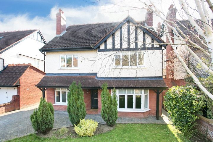 33 Lambourne Wood, Cabinteely, Dublin 18, Dublin 18, Dublin