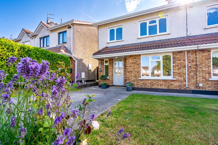 18 The Maples, Bridgemount, Carrigaline, Co. Cork, P43A093