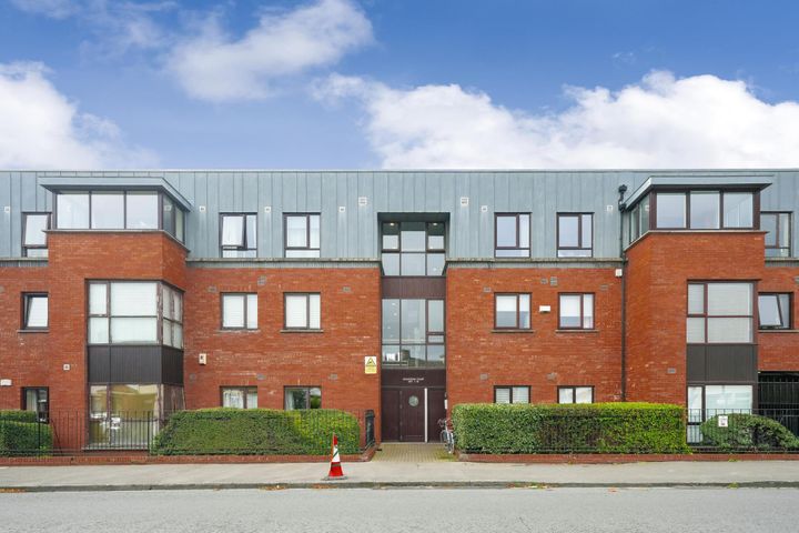 Apt. 7 Goldstone Court, Clogher Road, Crumlin, Dublin 12