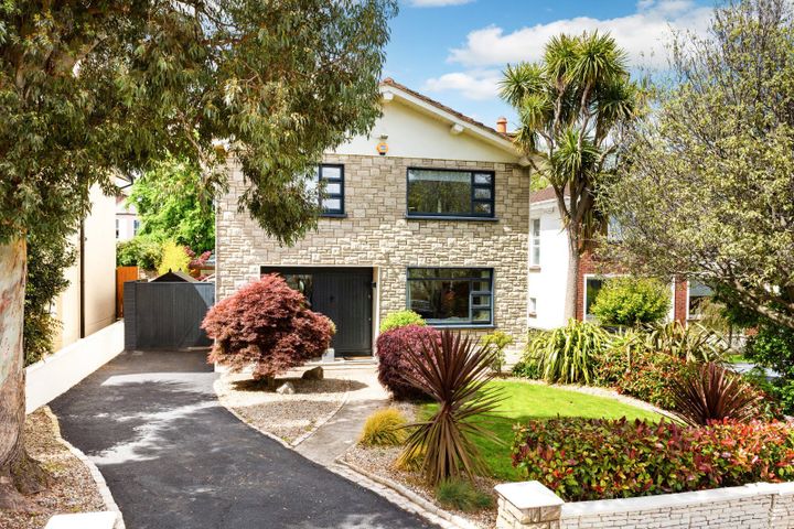 11 Willowmount, Booterstown Ave, Blackrock, Dublin