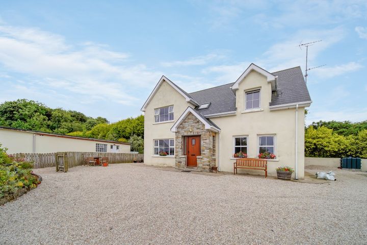 4 Ardglass, Portsalon, Co. Donegal, F92V9T7