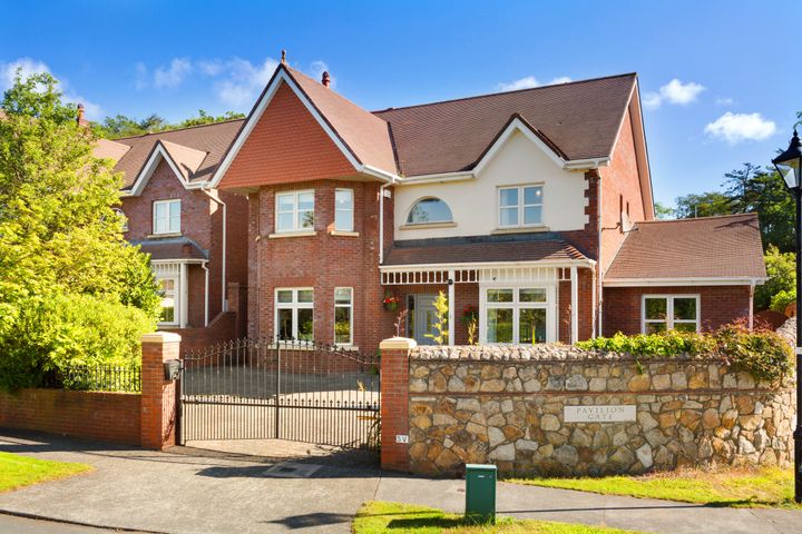 1 Pavilion Gate, Foxrock, Dublin 18, Dublin 18, Dublin