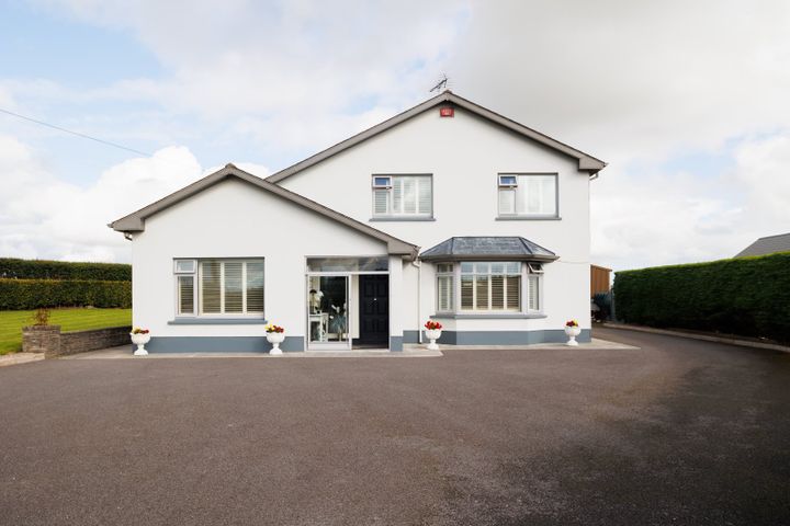 Knocklarne House, Louth Hall, Tallanstown, Co. Louth, A91CH74