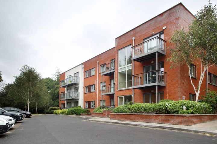 Apartment 117, Southmede, Ballinteer Road, Dundrum, Dublin 16, D16X858
