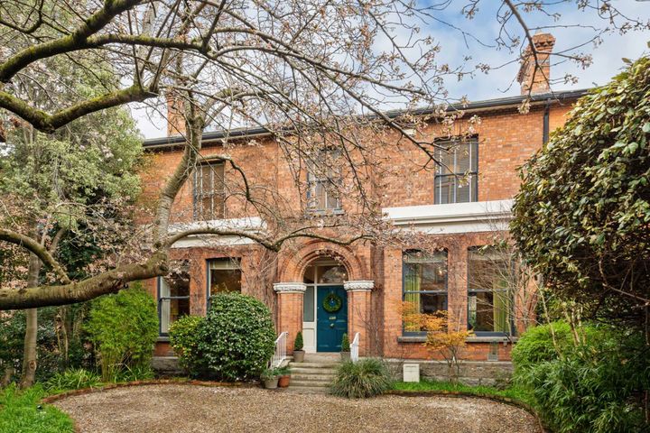 Clogheen, 2 Carlton Villas, Shelbourne Rd, Dublin 4, Dublin