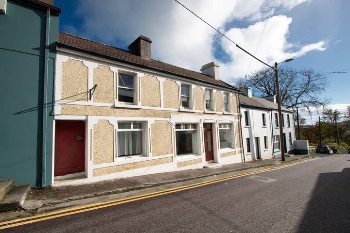 Pier Road, P81YN61