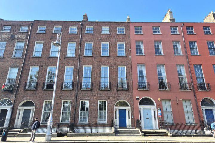 Apartment 10, 64 Mountjoy Square West, Dublin 1, D01NW42