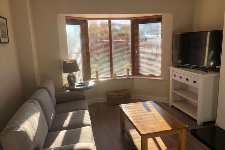 5 hunters vale, maryborough woods, Douglas, Co. Cork