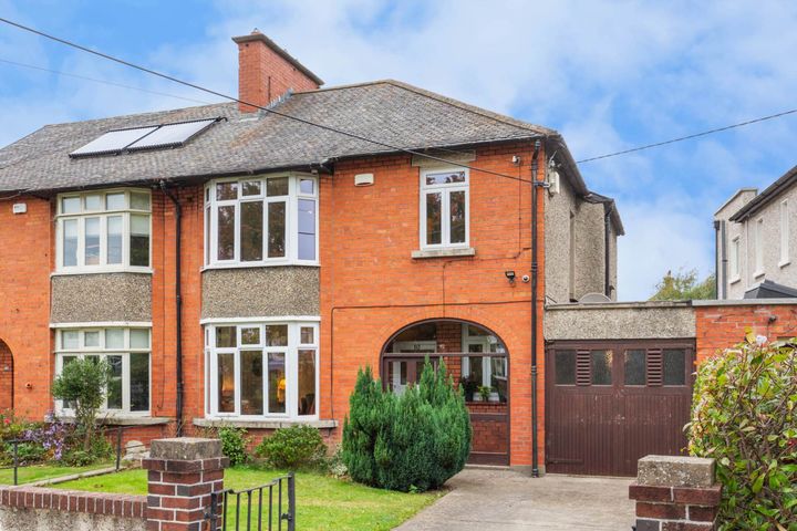 10 Lavarna Grove, Terenure, Dublin 6W, D6WHV08