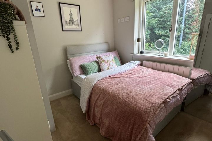 Whitehall Road,Dublin 14, Churchtown, Dublin 14