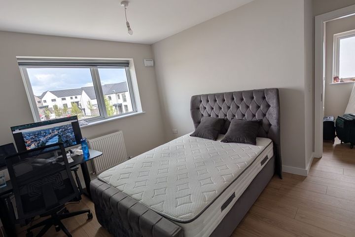 2 Aderrig Orchard, Adamstown, Co. Dublin