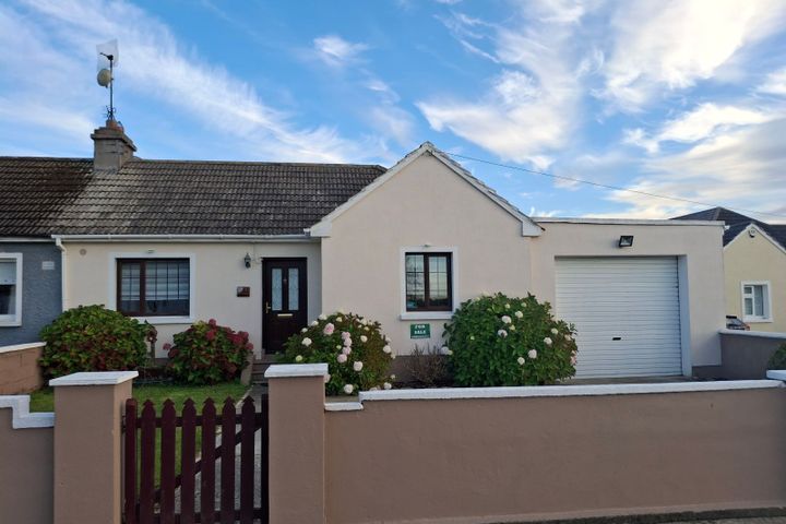 27 Saint James Villas, Campile, New Ross, Campile, Co. Wexford, Y34VX67