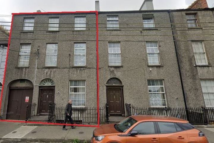 35 Seatown Place, Dundalk, Co. Louth