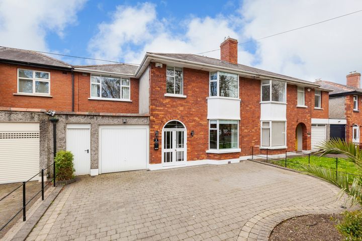 Navarie, 134 Griffith Ave, Drumcondra Dublin 9, Dublin 9, Dublin