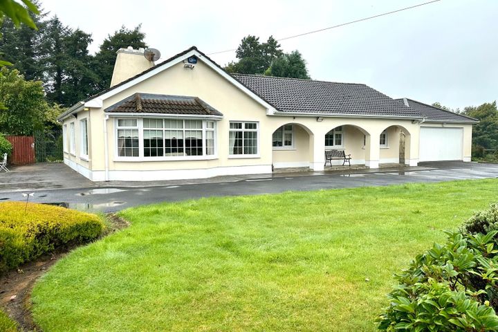 Sandyhill, Bellaghy/Charlestown, Bellaghy, Co. Sligo, F12HY48