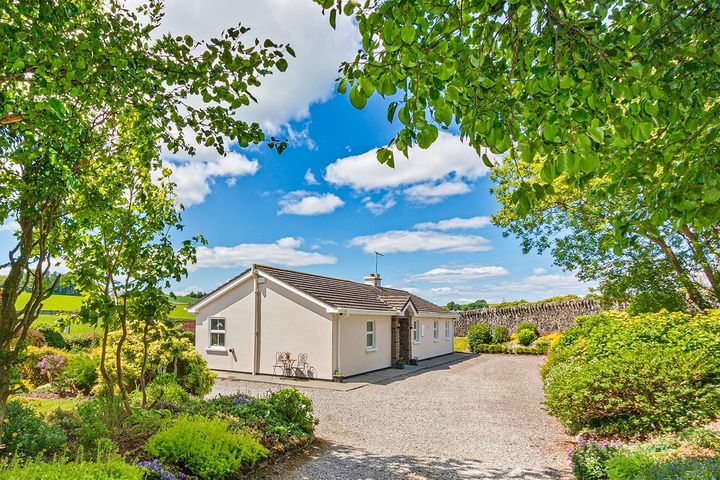 Kennelwood, Maulatrahane, Castlefreke, Clonakilty, Co Cork, P85YT27