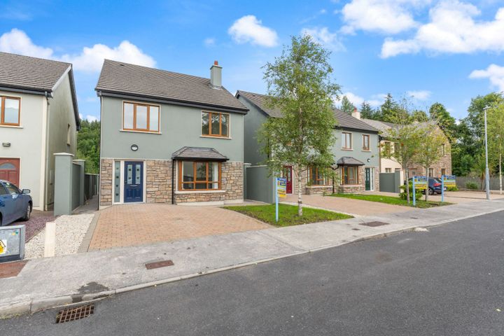 14 Gleann Darach, Swinford, Co. Mayo, F12X722
