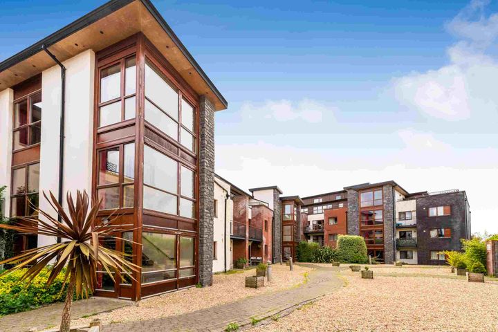 9 St. Canices Square, Finglas, Dublin 11