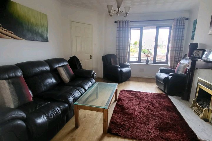 95 Glasnevin Downs, Glasnevin. Dublin 11, Finglas, Dublin 11