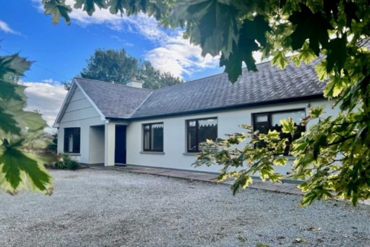 Marshalstown, Mitchelstown, Co. Cork, P67XE38