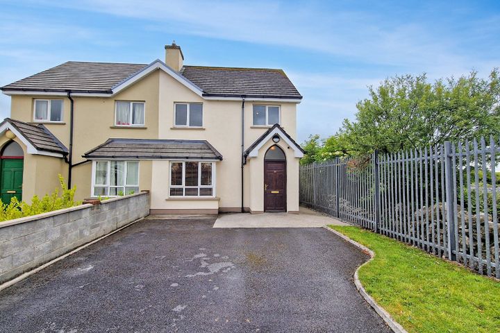 38 Moyglass, Crusheen, Ennis, Co Clare, V95AH95
