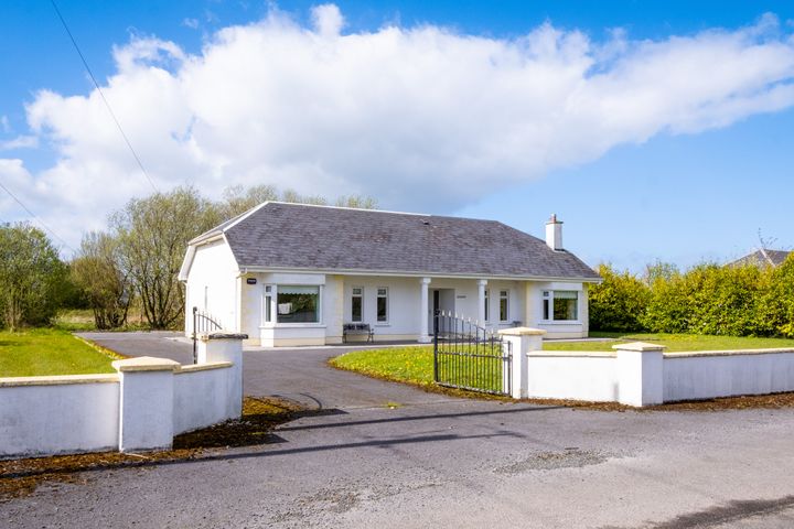 Meadowlands, Carrowmore, Clostoken, Galway