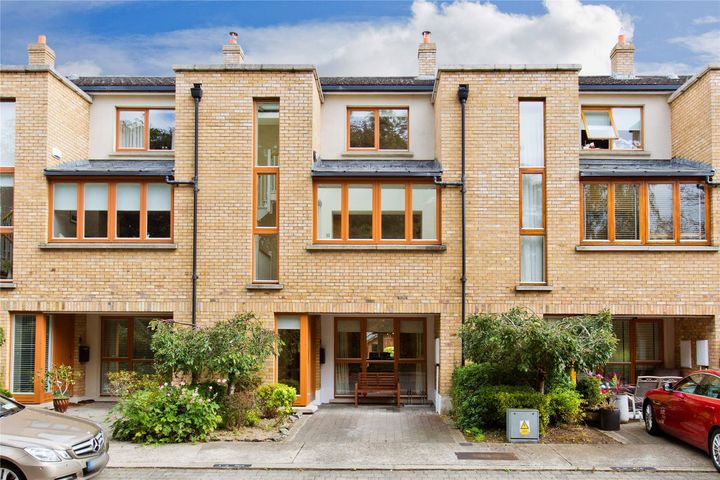 3 Merton Walk, Mount St Annes, Milltown, Dublin 6, Dublin