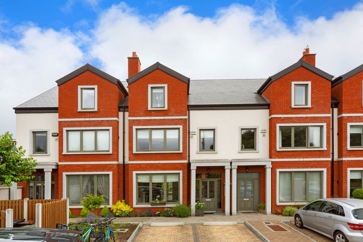 2 Richmond Close, Dundrum Road, Milltown, Dublin