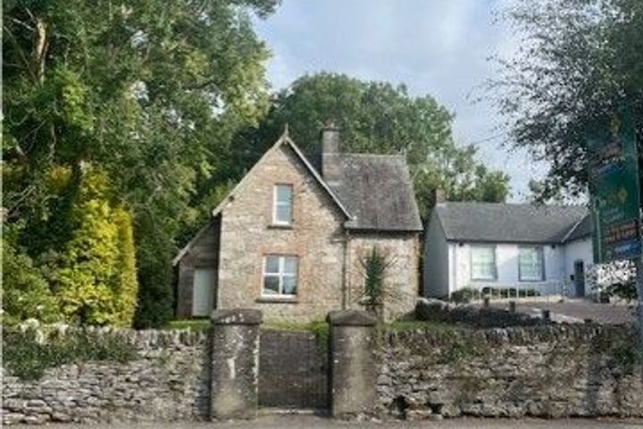 Shelbourne Street, Kenmare, Kenmare, Co. Kerry, V93P862