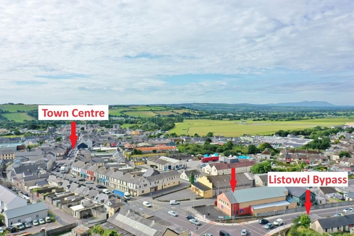 Upper William Street, Listowel, Co. Kerry, V31W447