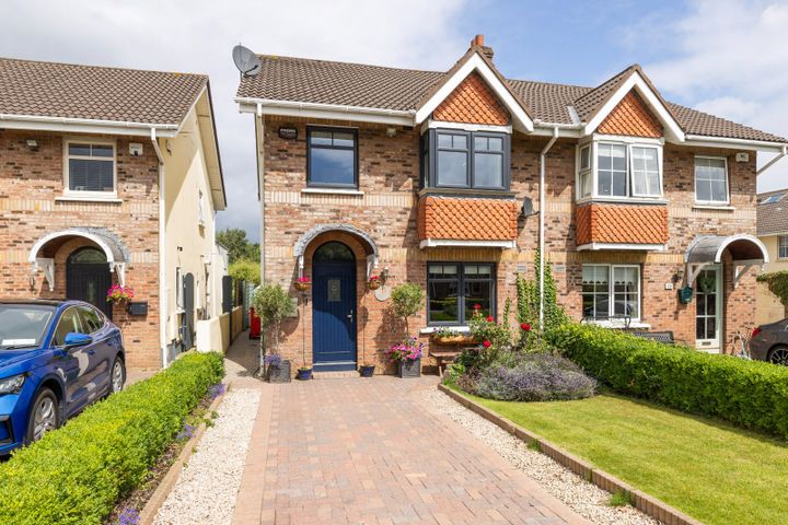 11 Woodfield, Scholarstown Road , Rathfarnham, Dublin 16, D16W0Y7