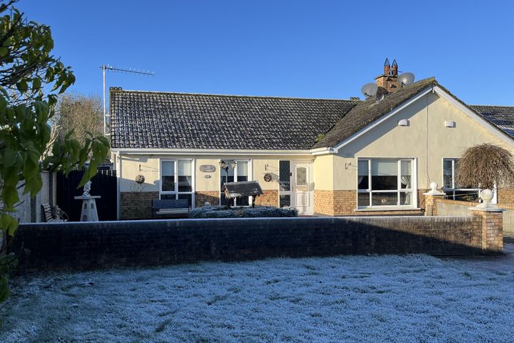 4 Hillview, Rhode, Offaly, Offaly