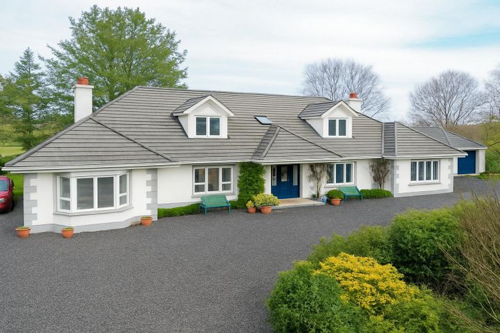 Barony House, Meelaghans, Tullamore, Co. Offaly, R35H7T2
