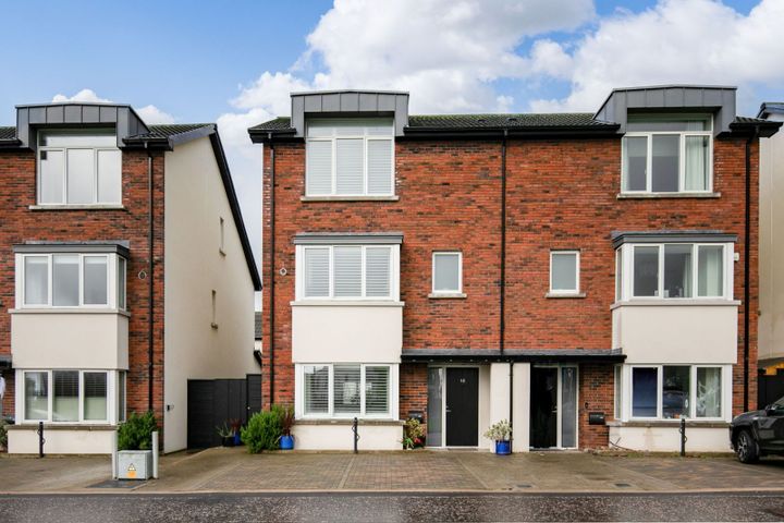 12 Clay Farm Park, Dublin 18, Leopardstown, Dublin 18, D18YPR6