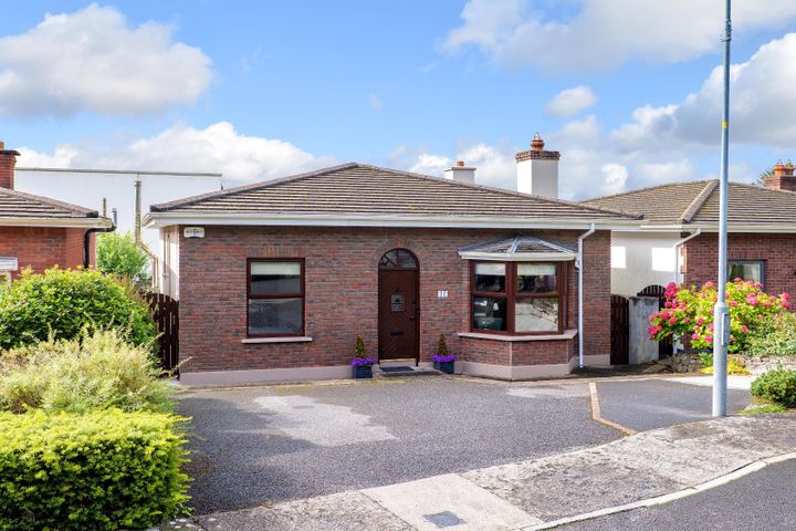 11 The Gardens, Threadneedle Road, Salthill, Galway, H91T6RT