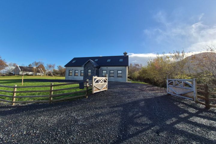 Drummin East, Westport, Owenmore Bridge, Co. Mayo, F28N2F8
