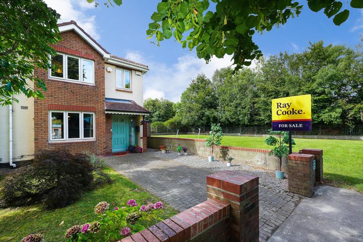 2 Dodder Lawn, Dodder Valley Park, Dublin 24