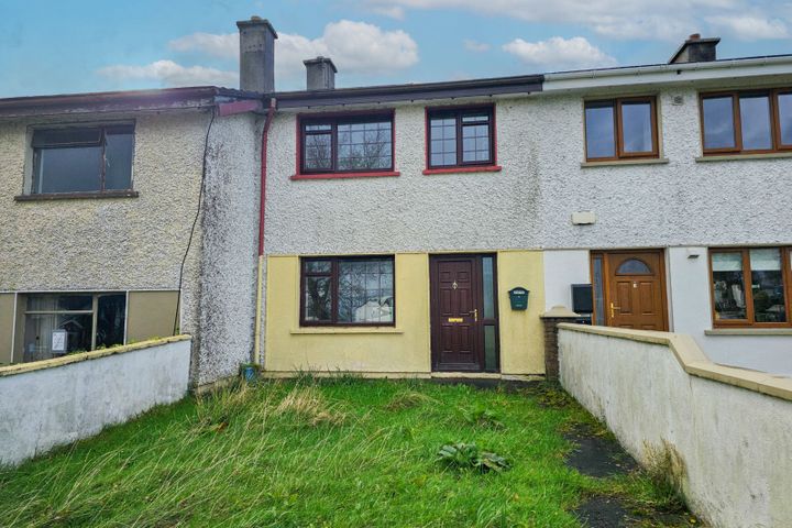 2 Riverdale Court, Castlebar, Co. Mayo, F23C973