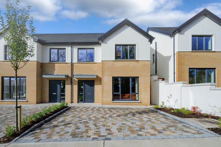 Heathfield , Carriganarra , Ballincollig, Co. Cork
