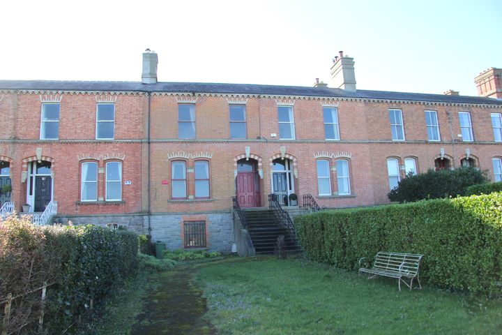 9 Breffni Terrace, Breffni Rd, Sandycove, Dublin